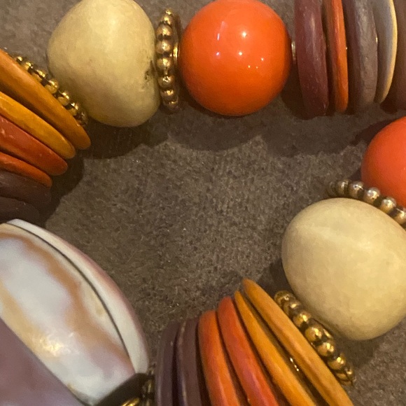 Italy NEEDS TO BE RESTRUNG necklace - Picture 3 of 8